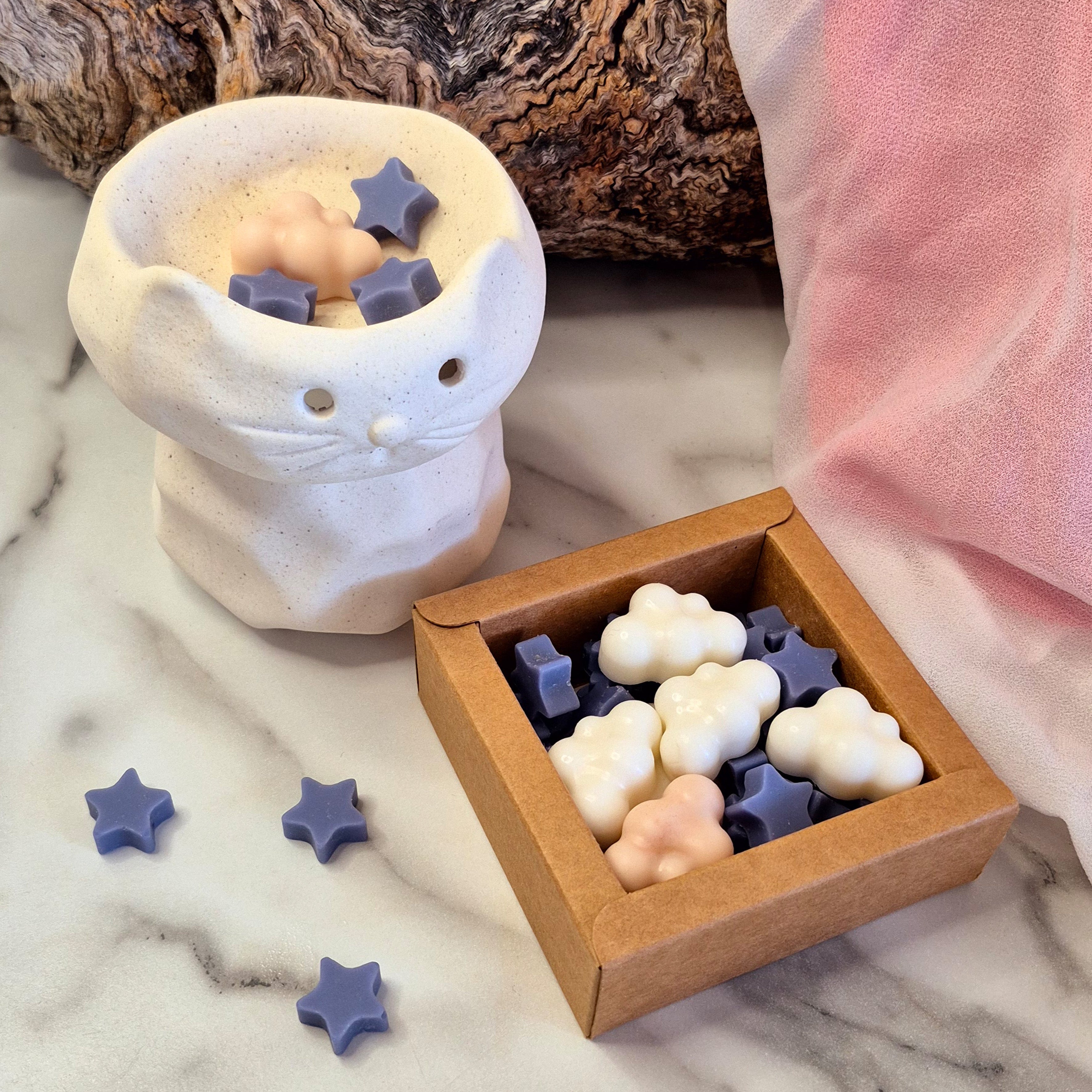 Milo the Cat Wax Burner