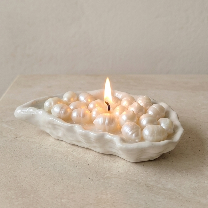 Pearl Shell Candle