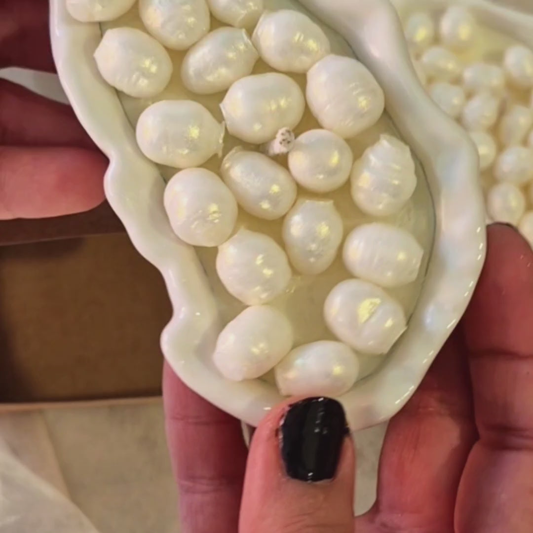 Pearl Shell Candle